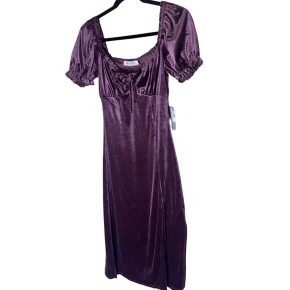 All in Favor Puff Sleeve Crushed Velvet Dress - Plum Size M - Picture 4 of 6